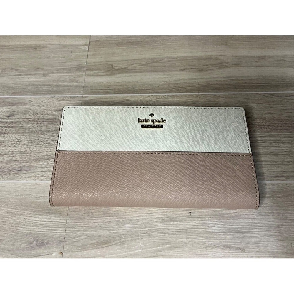 kate spade new york Long Wallet -- PNK Women's PWRU5073